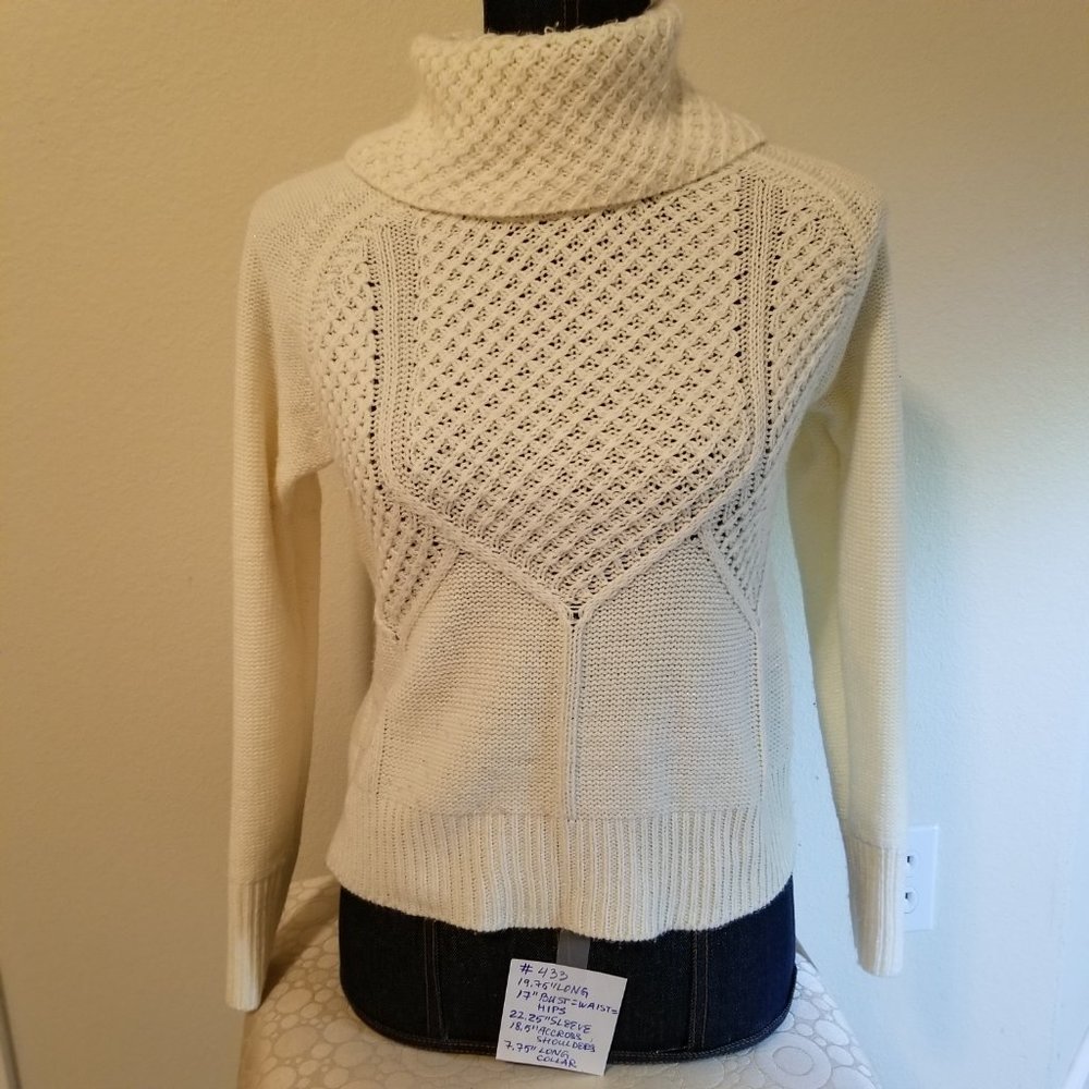 #433 Preowned Jones Wear PS White Cowlneck Sweater